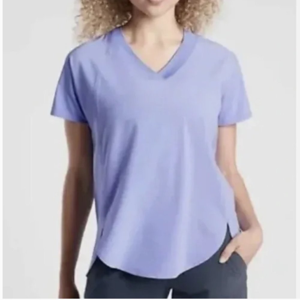 NWT‎ Athleta Zephyr V-Neck blue lightweight short sleeve athletic top XS